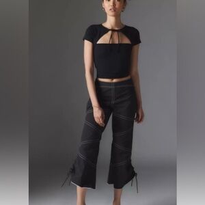 NWT SILENCE +NOISE CUTEST UNIQUE CAPRIS WITH WHITE STITCHING DESIGN!